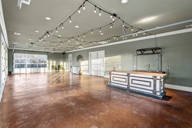 1096 Roadrunner Road, Bartonville, TX 76226