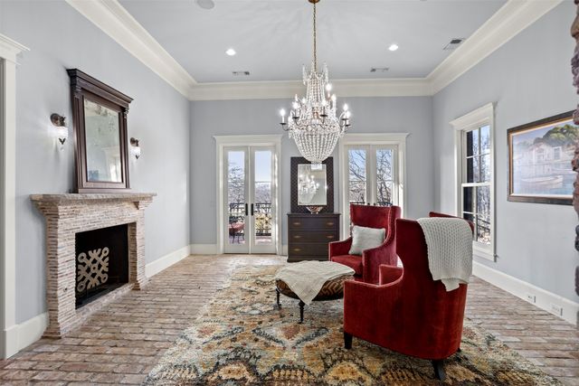 1096 Roadrunner Road, Bartonville, TX 76226