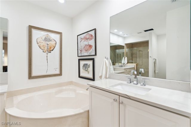 19620 Marino Lake CIR 2801, Miromar Lakes, FL 33913