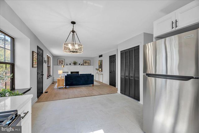 134 COUNTRY LN, Sicklerville, NJ 08081