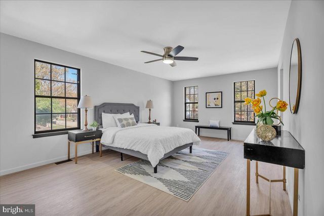 134 COUNTRY LN, Sicklerville, NJ 08081