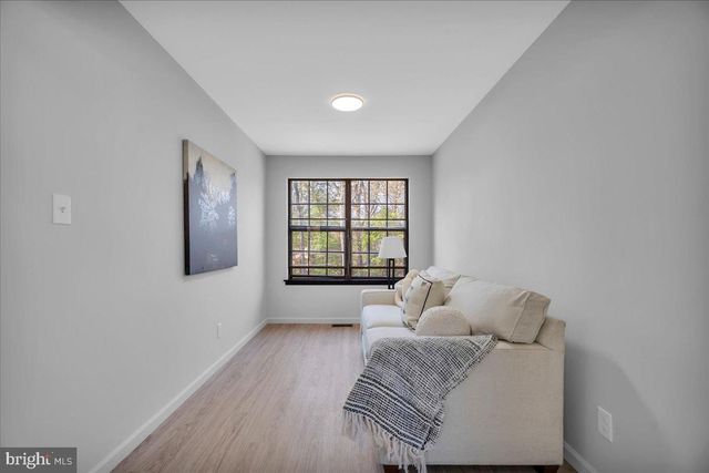 134 COUNTRY LN, Sicklerville, NJ 08081