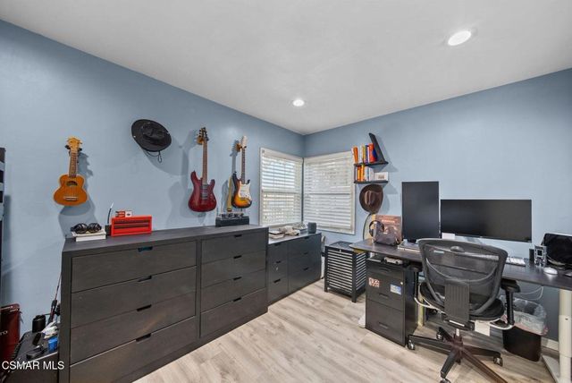 8787 Colbath Avenue, Panorama City, CA 91402