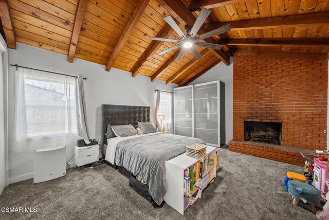 8787 Colbath Avenue, Panorama City, CA 91402