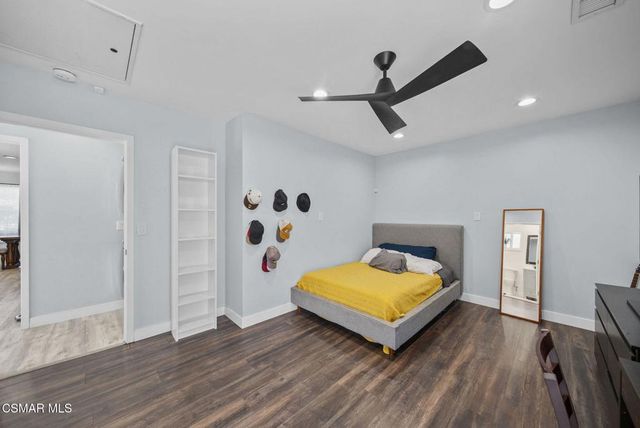 8787 Colbath Avenue, Panorama City, CA 91402