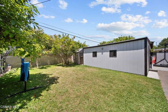 8787 Colbath Avenue, Panorama City, CA 91402