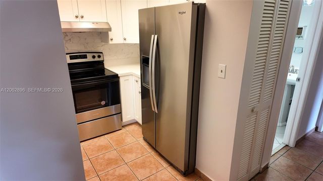 8999 SW 123rd Ct 210, Miami, FL 33186