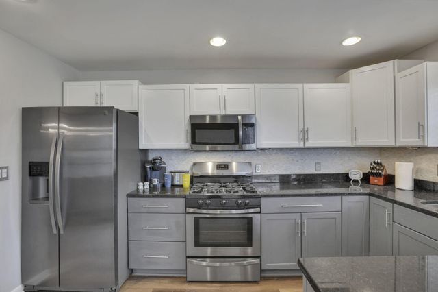 1580 S 8th Street, Columbus, OH 43207