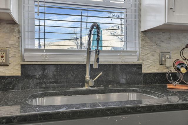 1580 S 8th Street, Columbus, OH 43207