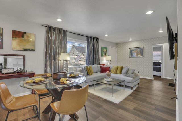 1580 S 8th Street, Columbus, OH 43207