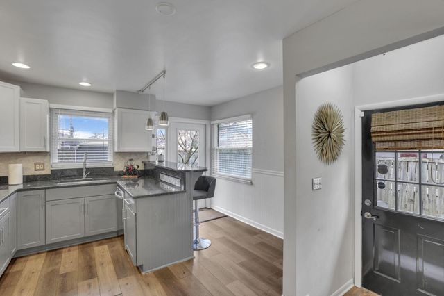 1580 S 8th Street, Columbus, OH 43207