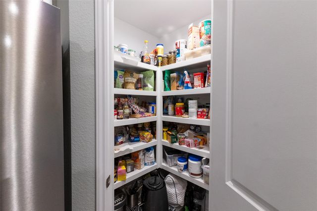 16129 William Ross Way, Conroe, TX 77303