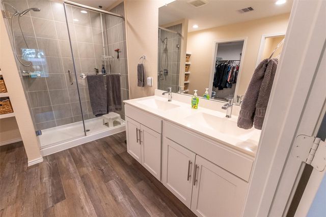 16129 William Ross Way, Conroe, TX 77303