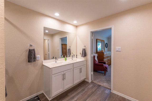 16129 William Ross Way, Conroe, TX 77303