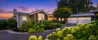 9221 SE 46th Street, Mercer Island, WA 98040