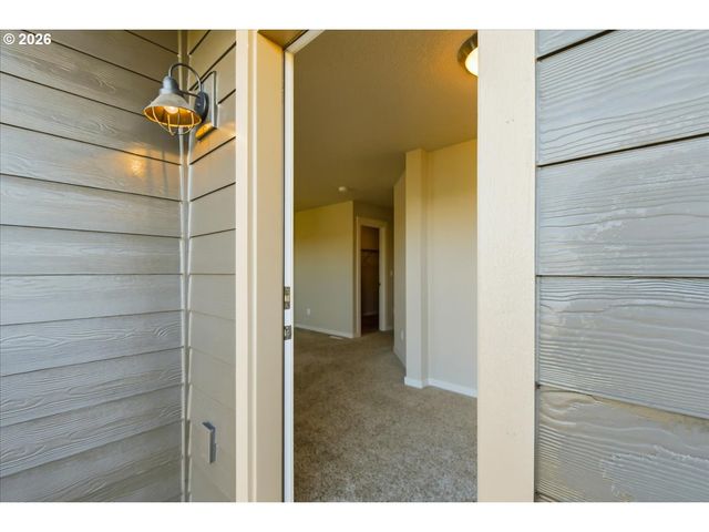 15515 Ne 108TH Way, Vancouver, WA 98682