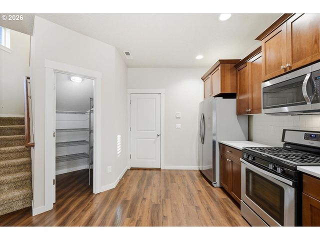 15515 Ne 108TH Way, Vancouver, WA 98682