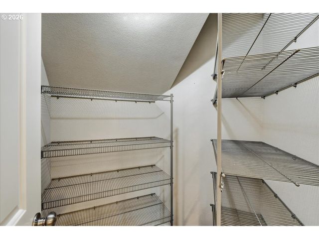 15515 Ne 108TH Way, Vancouver, WA 98682