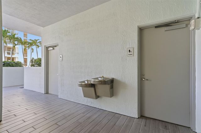 1600 SW 1st Avenue 510, Miami, FL 33129