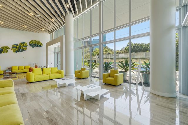 1600 SW 1st Avenue 510, Miami, FL 33129