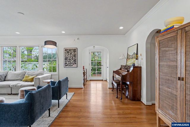 3356 NW Harrison Bl, Corvallis, OR 97330