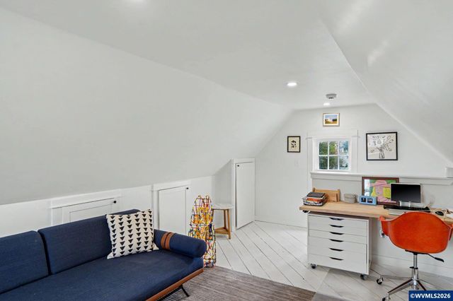 3356 NW Harrison Bl, Corvallis, OR 97330