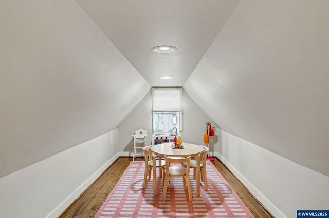 3356 NW Harrison Bl, Corvallis, OR 97330