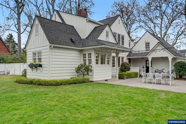 3356 NW Harrison Bl, Corvallis, OR 97330