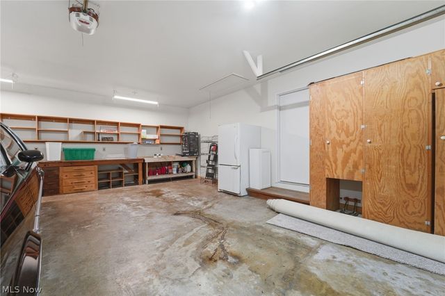 736 Lake Erie Street, Conneaut, OH 44030