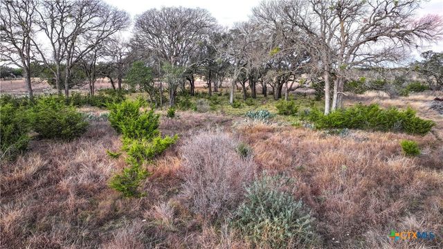 405 Heartleaf Drive, Lampasas, TX 76550