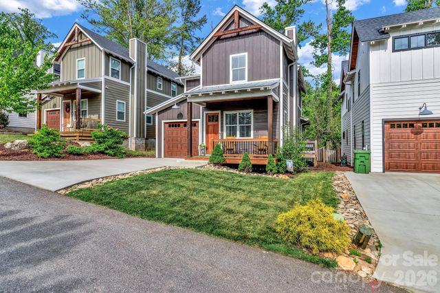 20 Phillip Lane, Arden, NC 28704