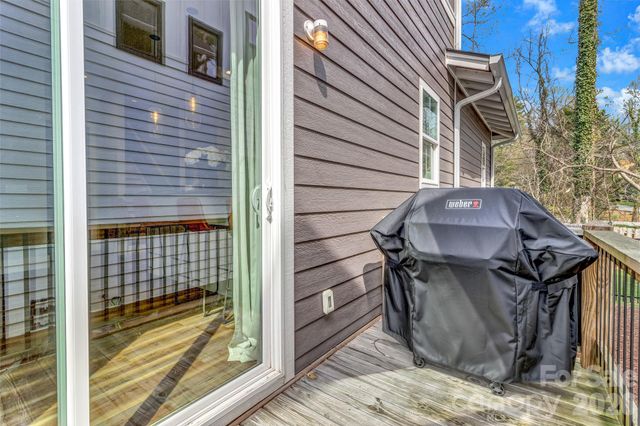 20 Phillip Lane, Arden, NC 28704