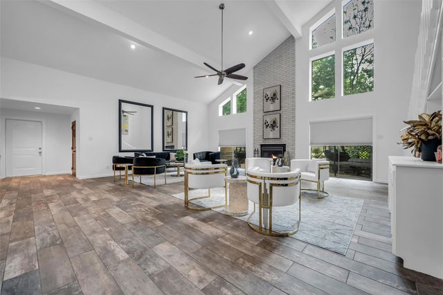 12800 Briar Forest Drive 70, Houston, TX 77077