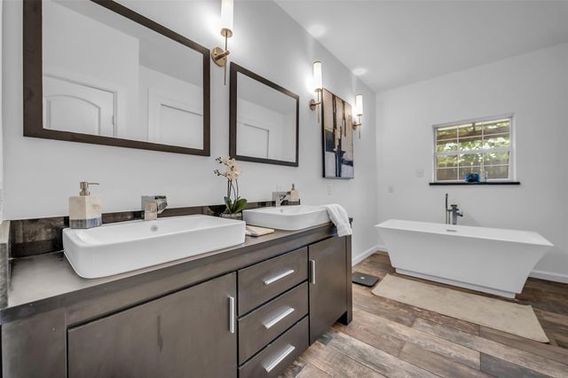 12800 Briar Forest Drive 70, Houston, TX 77077