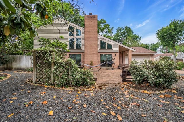 12800 Briar Forest Drive 70, Houston, TX 77077