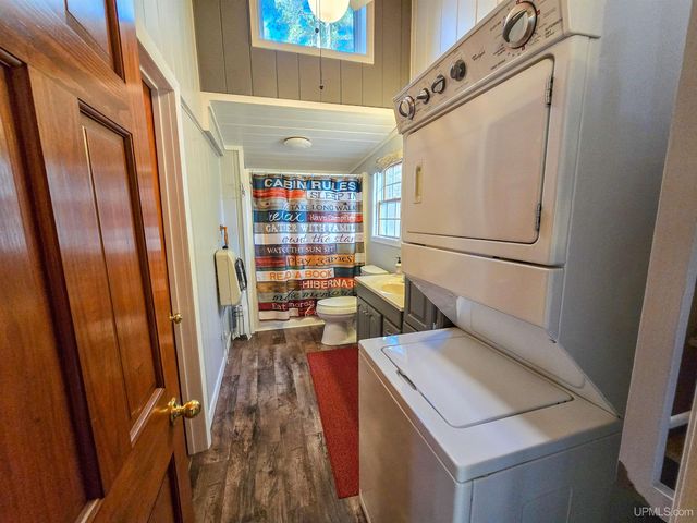 E8805 Lost Lake Road, Wetmore, MI 49895