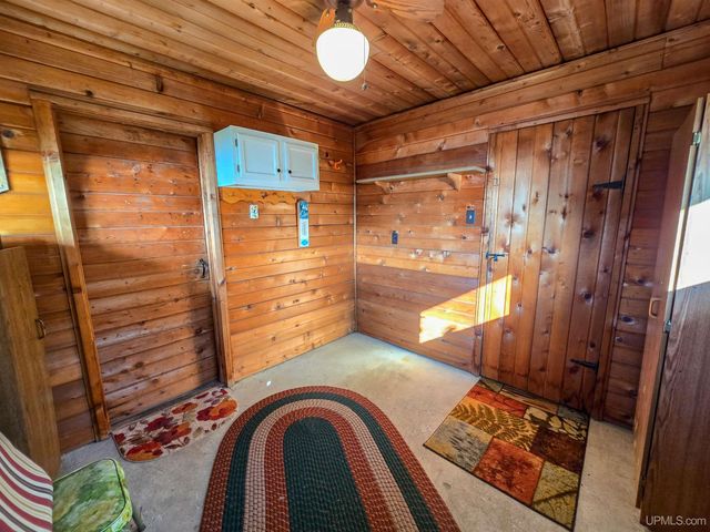 E8805 Lost Lake Road, Wetmore, MI 49895