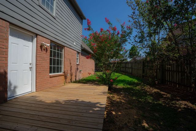 2211 STONE STREAM CV, Memphis, TN 38016