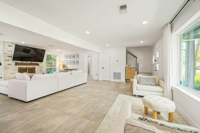 2102 Teague Road, Houston, TX 77080