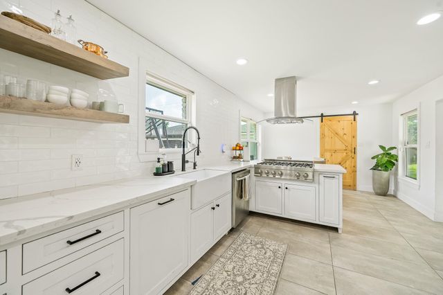 2102 Teague Road, Houston, TX 77080