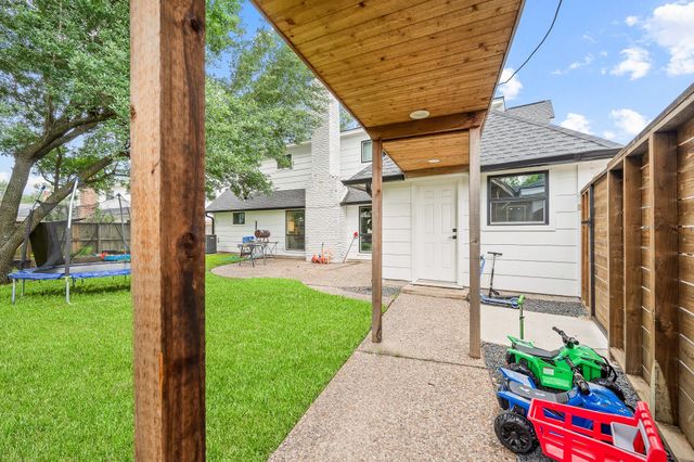 2102 Teague Road, Houston, TX 77080