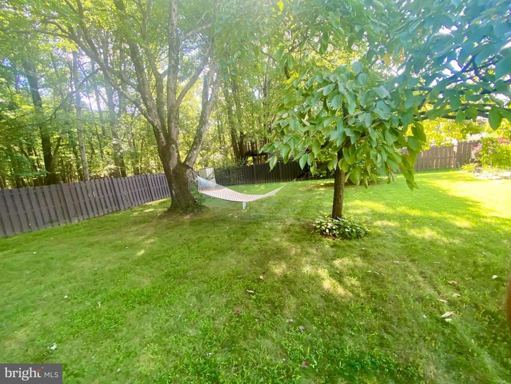 621 PIPING ROCK DR, Silver Spring, MD 20905