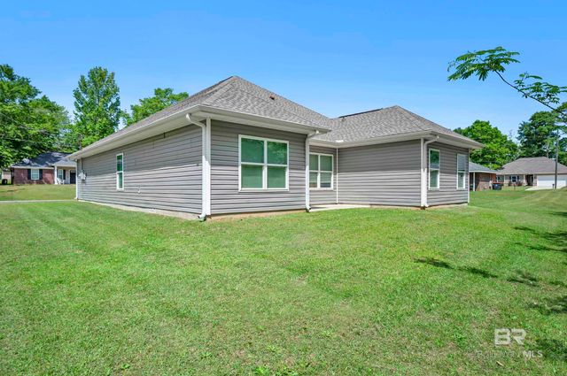 214 Cobb Court, Bay Minette, AL 36507