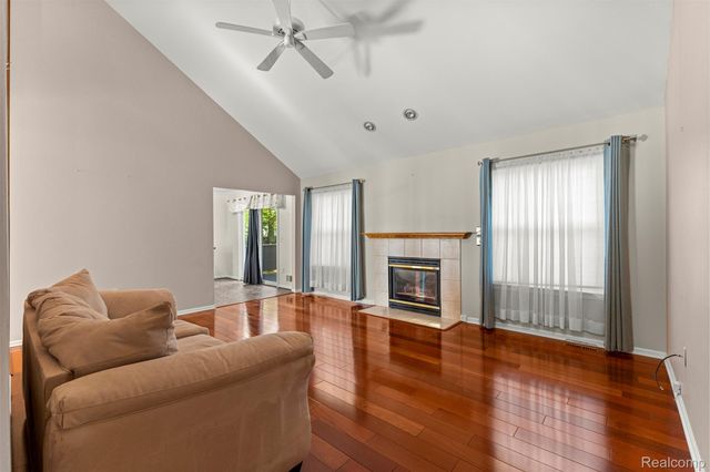 11133 Tremont Lane, Plymouth Charter Township, MI 48170