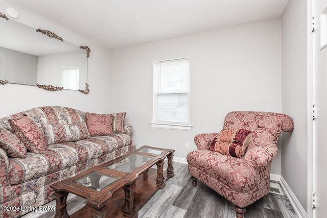 1157 S 43rd St, Louisville, KY 40211