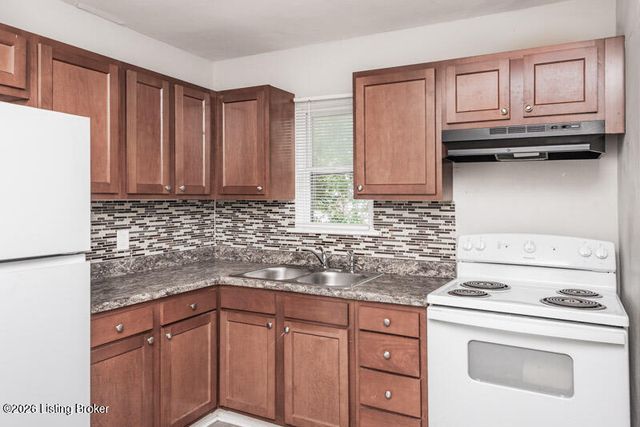 1157 S 43rd St, Louisville, KY 40211