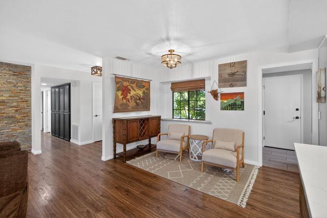 8757 Sharmead Way, Fair Oaks, CA 95628