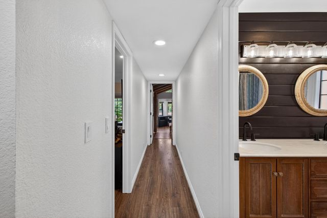 8757 Sharmead Way, Fair Oaks, CA 95628