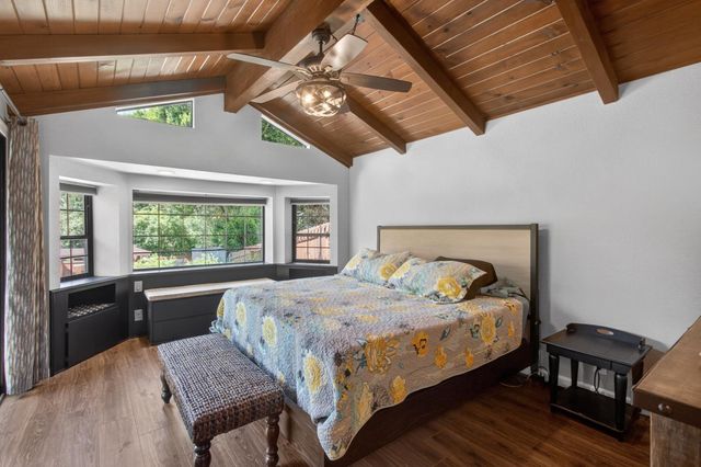 8757 Sharmead Way, Fair Oaks, CA 95628