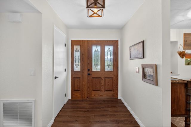 8757 Sharmead Way, Fair Oaks, CA 95628